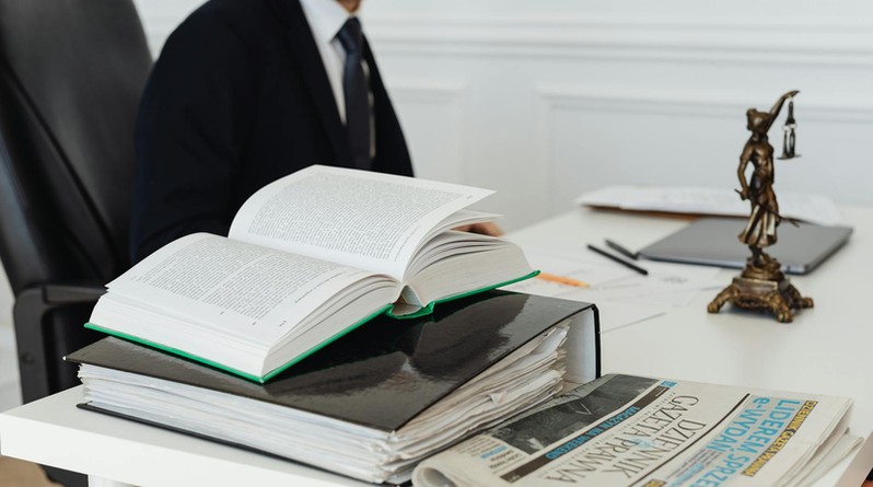 Advogados: dicas para criar uma bio que gere credibilidade no Instagram | GalilAI